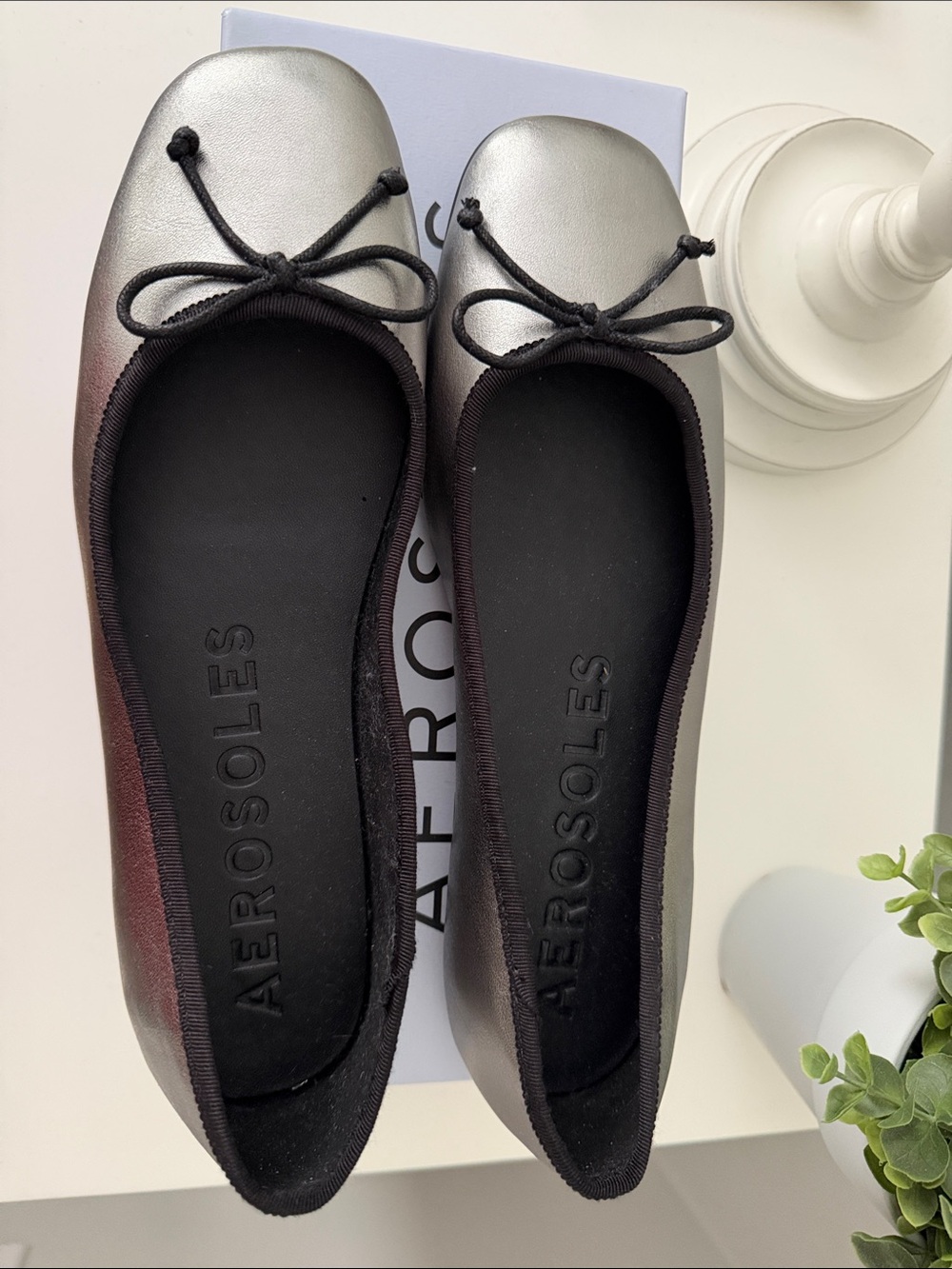AEROSOLES Metallic Silver Ballet Flats with Bow